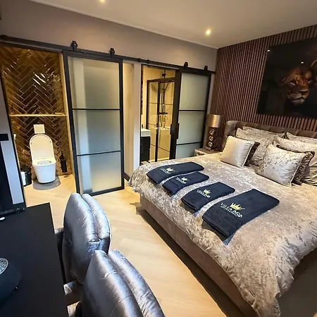 Villa B&B Bovenkarspel-2